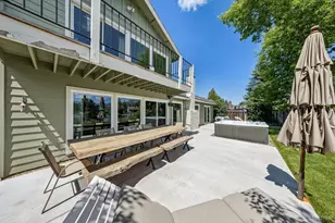 2172 Venice Dr, South Lake Tahoe, CA 96150 - Photo 13