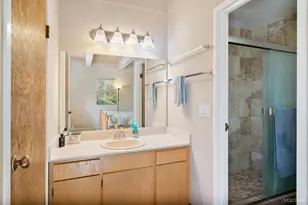 2031 Venice Dr, South Lake Tahoe, CA 96150 - Photo 15