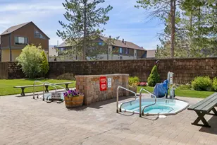 2031 Venice Dr, South Lake Tahoe, CA 96150 - Photo 37
