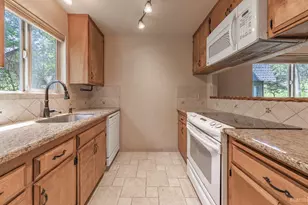 2337 Sky Meadows Ct, South Lake Tahoe, CA 96150 - Photo 7