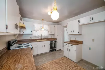 1514 Friant Drive, South Lake Tahoe, CA 96150 - Photo 15