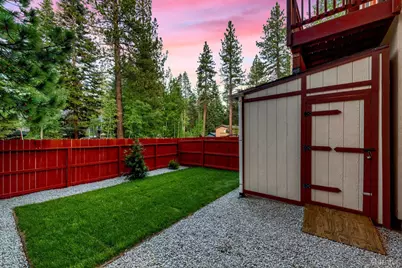 2046 Lukins Way, South Lake Tahoe, CA 96150 - Photo 39