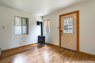 1061 Crow St, South Lake Tahoe, CA 96150 - Photo 7