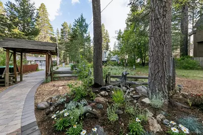 643 Seneca Drive, South Lake Tahoe, CA 96150 - Photo 9