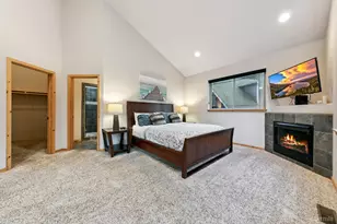 1201 Canarsee St, South Lake Tahoe, CA 96150 - Photo 21