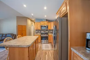 1080 Julie Ln, South Lake Tahoe, CA 96150 - Photo 15