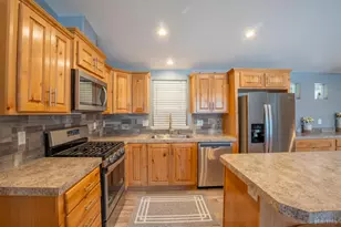 1080 Julie Ln, South Lake Tahoe, CA 96150 - Photo 15