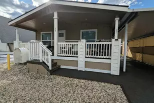 1080 Julie Ln, South Lake Tahoe, CA 96150 - Photo 3