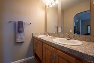 1080 Julie Ln, South Lake Tahoe, CA 96150 - Photo 27