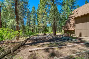 1537 Cherry Hills Cir, South Lake Tahoe, CA 96150 - Photo 39