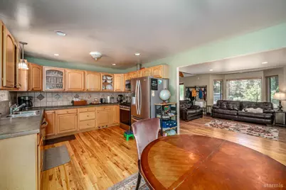 2940 Santa Claus Drive, South Lake Tahoe, CA 96150 - Photo 13