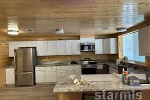 848 Glorene Ave, South Lake Tahoe, CA 96150 - Photo 5