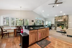 1501 Crystal Air Dr, South Lake Tahoe, CA 96150 - Photo 11