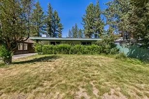 1027 Truckee Dr, South Lake Tahoe, CA 96150 - Photo 15