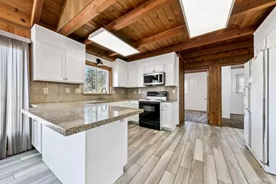 955 Tulare Avenue, South Lake Tahoe, CA 96150 - Photo 9