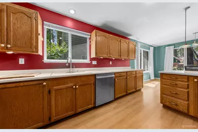 917 Rainbow Drive, South Lake Tahoe, CA 96150 - Photo 11