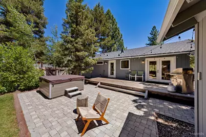 1826 Arrowhead Avenue, South Lake Tahoe, CA 96150 - Photo 5