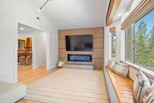 1615 Southern Pines Dr, South Lake Tahoe, CA 96150 - Photo 5