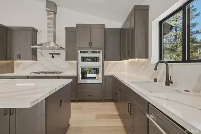 905 Linda Avenue, South Lake Tahoe, CA 96150 - Photo 11