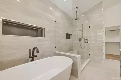 905 Linda Avenue, South Lake Tahoe, CA 96150 - Photo 19