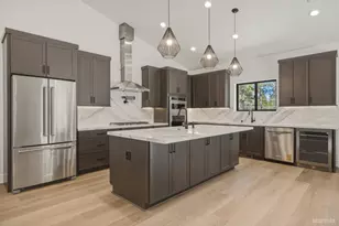 905 Linda Ave, South Lake Tahoe, CA 96150 - Photo 9