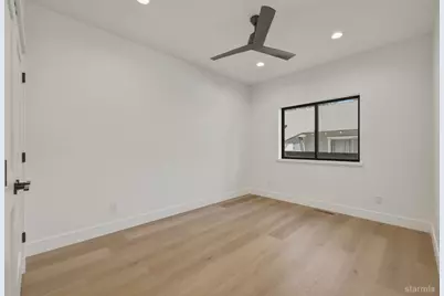 905 Linda Avenue, South Lake Tahoe, CA 96150 - Photo 31