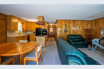 836 Hazel Drive, South Lake Tahoe, CA 96150 - Photo 15