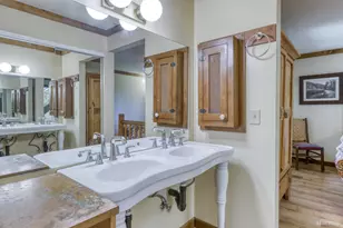 953 Lakeview Ave, South Lake Tahoe, CA 96150 - Photo 41