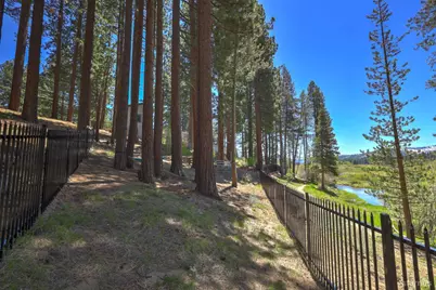 1116 Lindberg Avenue, South Lake Tahoe, CA 96150 - Photo 35
