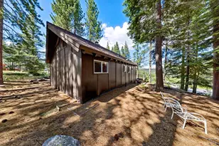 1492 Mt Rainier Dr, South Lake Tahoe, CA 96150 - Photo 23