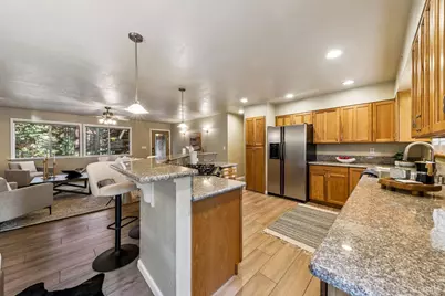 2301 California Avenue, South Lake Tahoe, CA 96150 - Photo 9
