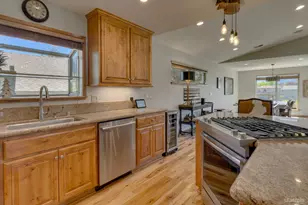 1705 Venice Dr, South Lake Tahoe, CA 96150 - Photo 9