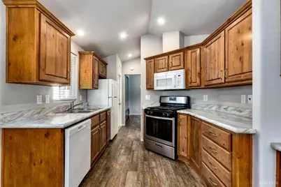 2030 E Street #39, South Lake Tahoe, CA 96150 - Photo 11