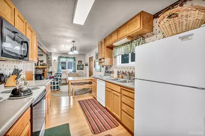 8221 Golden Avenue, Kings Beach, CA 96143 - Photo 25