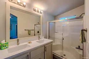 1080 Julie Ln, South Lake Tahoe, CA 96150 - Photo 15