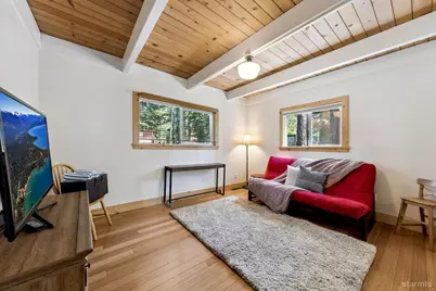 1685 Skyline Drive, South Lake Tahoe, CA 96150 - Photo 13