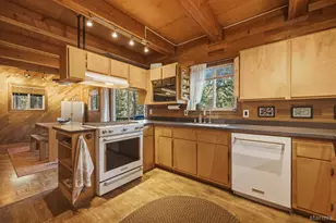 1419 Chinquapin Dr, South Lake Tahoe, CA 96150 - Photo 15