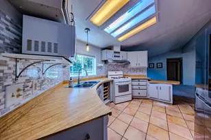 1080 Julie Ln, South Lake Tahoe, CA 96150 - Photo 13
