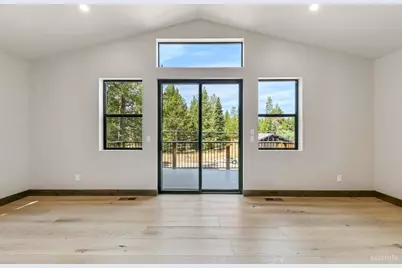 1234 E San Bernardino Avenue, South Lake Tahoe, CA 96150 - Photo 17