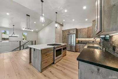 1234 E San Bernardino Avenue, South Lake Tahoe, CA 96150 - Photo 29