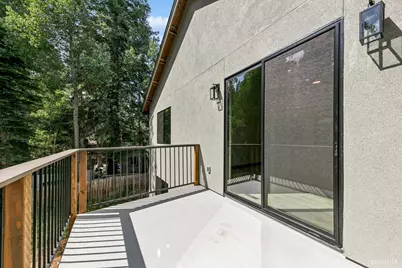 1234 E San Bernardino Avenue, South Lake Tahoe, CA 96150 - Photo 37