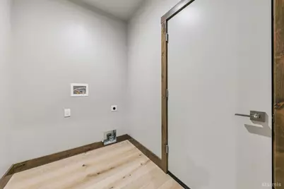 1234 E San Bernardino Avenue, South Lake Tahoe, CA 96150 - Photo 59