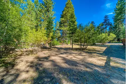 980 Tahoe Island Drive, South Lake Tahoe, CA 96150 - Photo 19