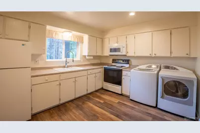 3616 Spruce Avenue #21, South Lake Tahoe, CA 96150 - Photo 11