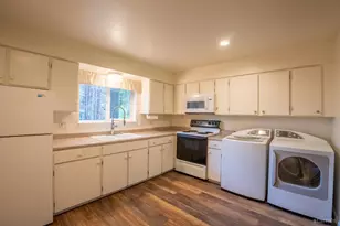 3616 Spruce Ave, South Lake Tahoe, CA 96150 - Photo 11
