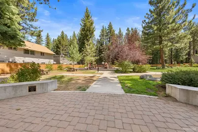 1202 Bonanza Avenue, South Lake Tahoe, CA 96150 - Photo 27