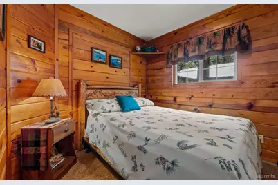 1202 Bonanza Avenue, South Lake Tahoe, CA 96150 - Photo 15