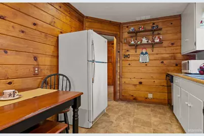 1202 Bonanza Avenue, South Lake Tahoe, CA 96150 - Photo 9