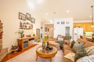 1267 Pyramid Cir, South Lake Tahoe, CA 96150 - Photo 15