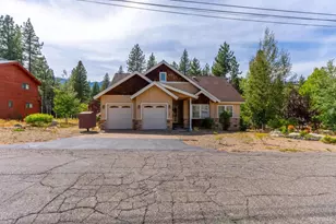 1267 Pyramid Cir, South Lake Tahoe, CA 96150 - Photo 3